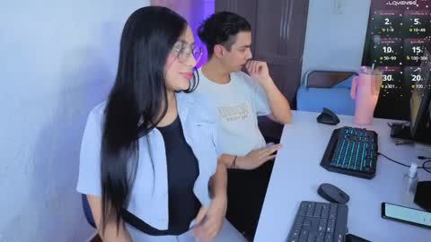 Julieta  Alex online show from 11, 4, 2026