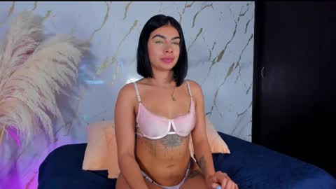 Julieth Gomez online show from 21, 12, 2025