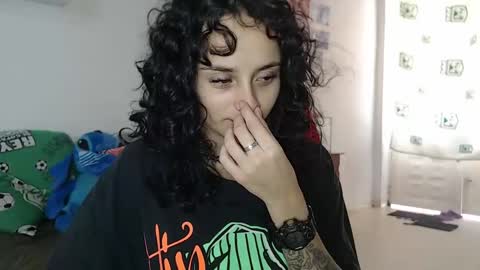 Snapshot of julietajaguar chatting on 4, 12, 2024 Julieta Jaguar online show from 4, 12, 2024