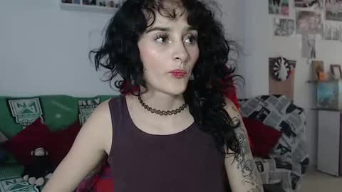 Snapshot of julietajaguar chatting on 10, 12, 2024 Julieta Jaguar online show from 10, 12, 2024