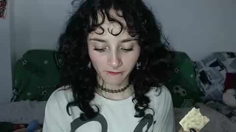 Snapshot of julietajaguar chatting on 17, 12, 2024 Julieta Jaguar online show from 17, 12, 2024