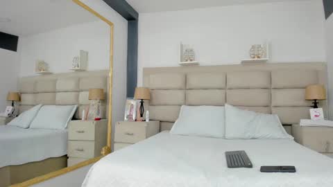 julietakane online show from 20, 1, 2025