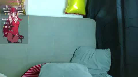 juliethamarquezz online show from 7, 7, 2026