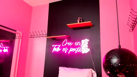 Snapshot of juliethcruz chatting on 2, 2, 2026 online show from 2, 2, 2026