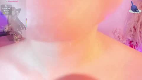 Snapshot of juliethmosss chatting on 5, 6, 2026 Julieth online show from 5, 6, 2026