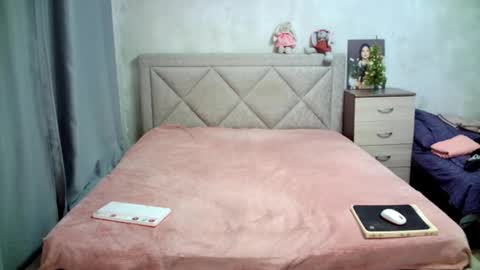 Snapshot of julietkalen chatting on 8, 1, 2025 Julietkitty online show from 8, 1, 2025