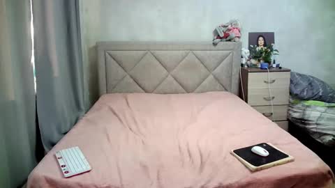 Snapshot of julietkalen chatting on 24, 2, 2025 Julietkitty online show from 24, 2, 2025