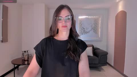JULIETTA online show from 5, 3, 2025