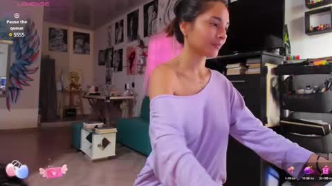 Snapshot of juliette_sweet05 chatting on 28, 2, 2025 juliette online show from 28, 2, 2025