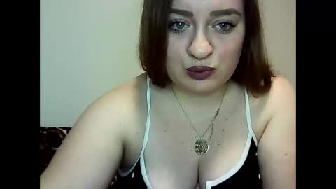 Snapshot of julietteanne2 chatting on 2, 3, 2026 Anne online show from 2, 3, 2026