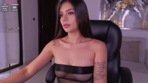 Juliette Moreau online show from 6, 6, 2026