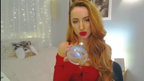 Snapshot of juliettesensual chatting on 24, 12, 2024 JulietteSensual online show from 24, 12, 2024
