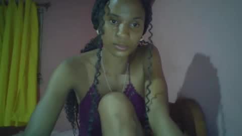 Snapshot of juliexexy chatting on 25, 12, 2024 juliexexy online show from 25, 12, 2024