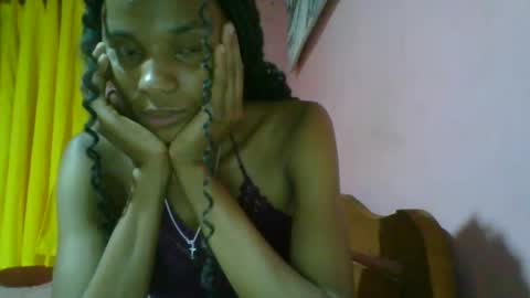 Snapshot of juliexexy chatting on 25, 12, 2024 juliexexy online show from 25, 12, 2024