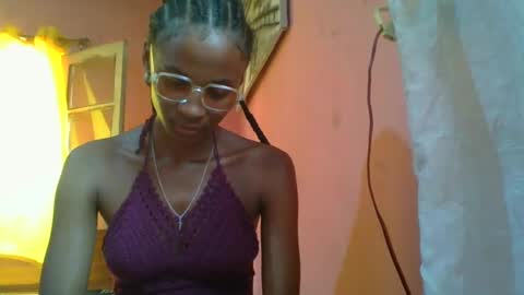 Snapshot of juliexexy chatting on 10, 1, 2025 juliexexy online show from 10, 1, 2025