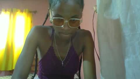 Snapshot of juliexexy chatting on 10, 1, 2025 juliexexy online show from 10, 1, 2025
