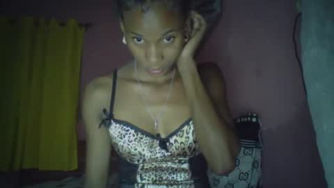 Snapshot of juliexexy chatting on 12, 1, 2025 juliexexy online show from 12, 1, 2025