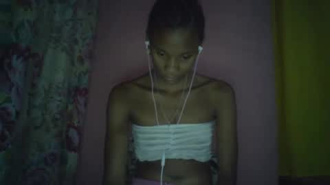 Snapshot of juliexexy chatting on 17, 1, 2025 juliexexy online show from 17, 1, 2025