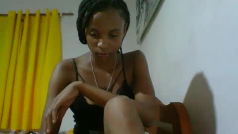 Snapshot of juliexexy chatting on 16, 2, 2025 juliexexy online show from 16, 2, 2025