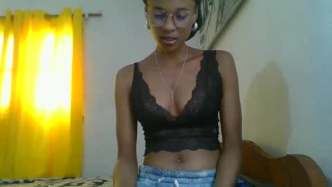 Snapshot of juliexexy chatting on 23, 2, 2025 juliexexy online show from 23, 2, 2025