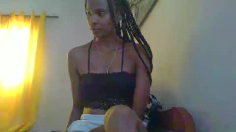 Snapshot of juliexexy chatting on 27, 2, 2025 juliexexy online show from 27, 2, 2025