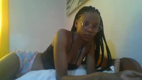 Snapshot of juliexexy chatting on 6, 3, 2025 juliexexy online show from 6, 3, 2025