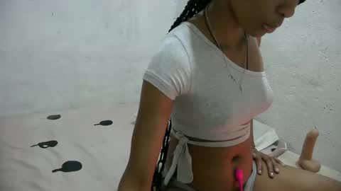 Snapshot of juliexexy chatting on 24, 9, 2025 juliexexy online show from 24, 9, 2025