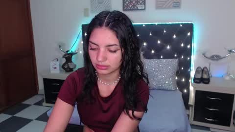 Snapshot of juliieth_miller chatting on 21, 12, 2024 Juliieth Miller online show from 21, 12, 2024