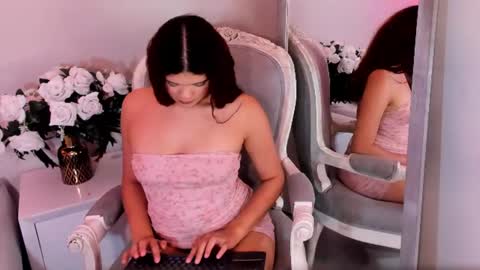 Julietha Angel online show from 31, 7, 2026
