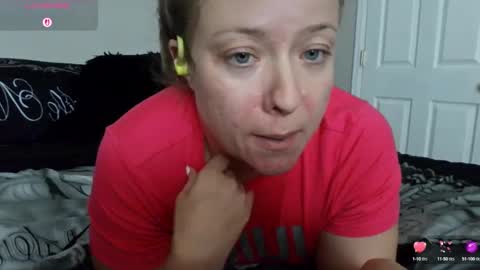 Juli Monroe online show from 17, 9, 2025