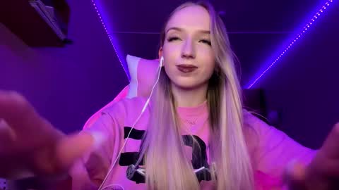 Sofie online show from 4, 10, 2025