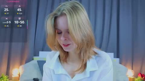 Snapshot of jullietebliss chatting on 1, 11, 2025 Julie online show from 1, 11, 2025