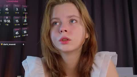 Snapshot of jullietebliss chatting on 7, 11, 2025 Julie online show from 7, 11, 2025