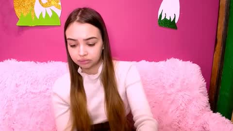 Snapshot of jullymood chatting on 2, 4, 2026 DoubleCherry online show from 2, 4, 2026