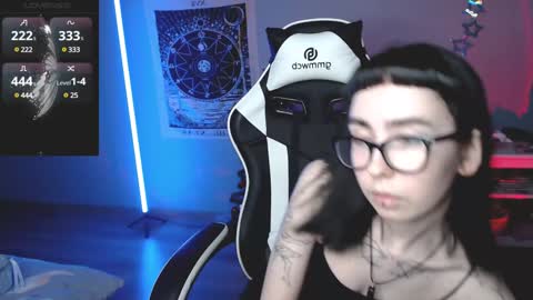 Baroness Von Cringe online show from 13, 1, 2025