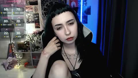 Baroness Von Cringe online show from 2, 12, 2025