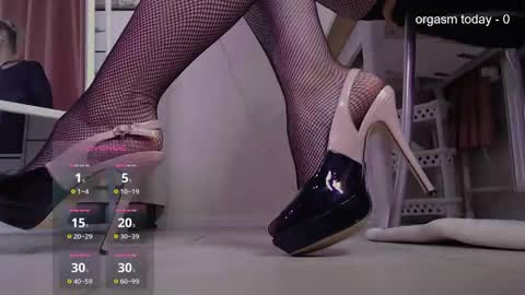 Julia online show from 6, 3, 2025