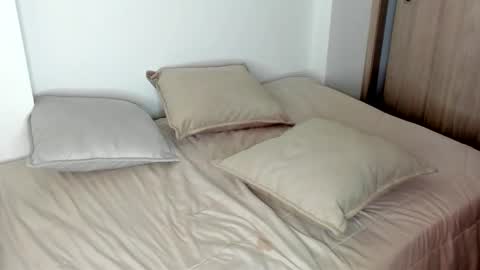 july_correa online show from 11, 3, 2026