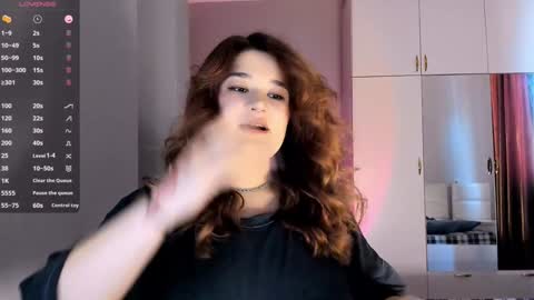 Julie online show from 30, 1, 2025