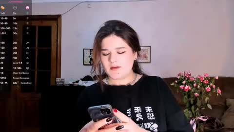 Julie online show from 12, 3, 2025