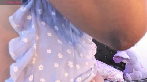 Snapshot of july_smith09 chatting on 25, 11, 2025 july online show from 25, 11, 2025