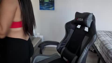 Snapshot of julyclb chatting on 15, 1, 2026 julyclb online show from 15, 1, 2026