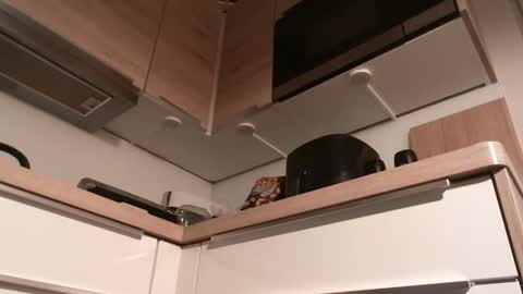 Snapshot of junction1000 chatting on 23, 12, 2024 Gregor online show from 23, 12, 2024