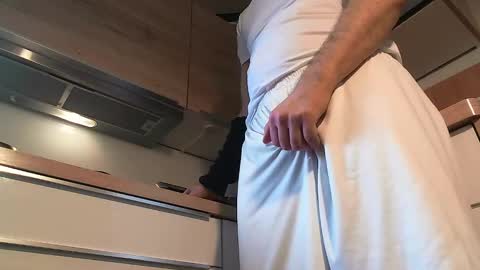 Snapshot of junction1000 chatting on 25, 12, 2024 Gregor online show from 25, 12, 2024