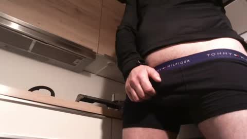 Snapshot of junction1000 chatting on 31, 12, 2024 Gregor online show from 31, 12, 2024