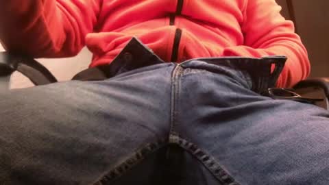 Snapshot of junction1000 chatting on 4, 3, 2025 Gregor online show from 4, 3, 2025