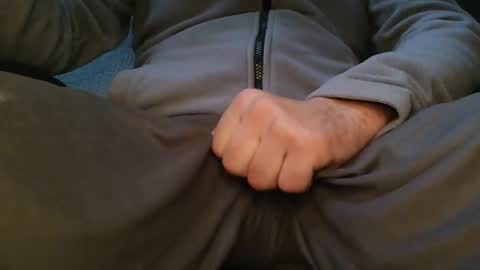 Snapshot of junction1000 chatting on 21, 10, 2025 Gregor online show from 21, 10, 2025