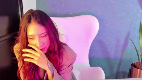 Snapshot of junosomnum chatting on 5, 2, 2025 junosomnum online show from 5, 2, 2025