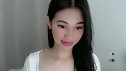 Snapshot of juny_lanyy chatting on 24, 1, 2025 Julia online show from 24, 1, 2025