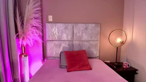 Jupiter Fox online show from 15, 4, 2026